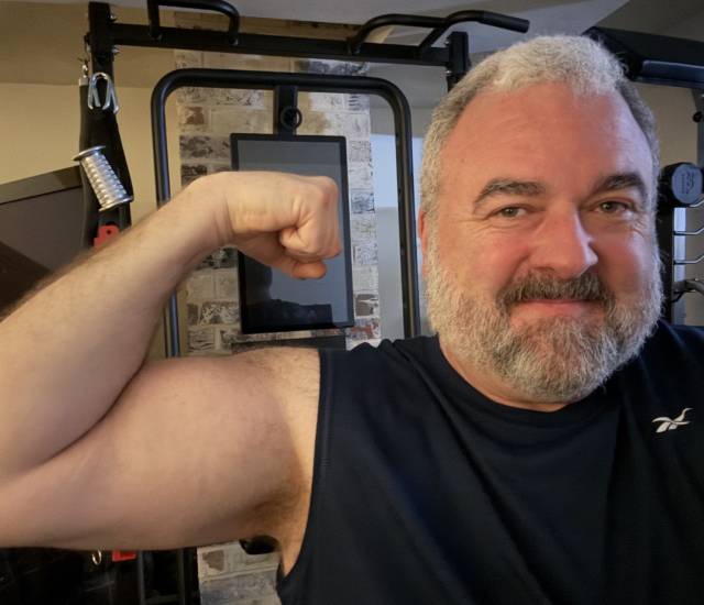 Wie ich meine Lebererkrankung besiegte und 59 kg abnahm: Das Wunder eines Vaters